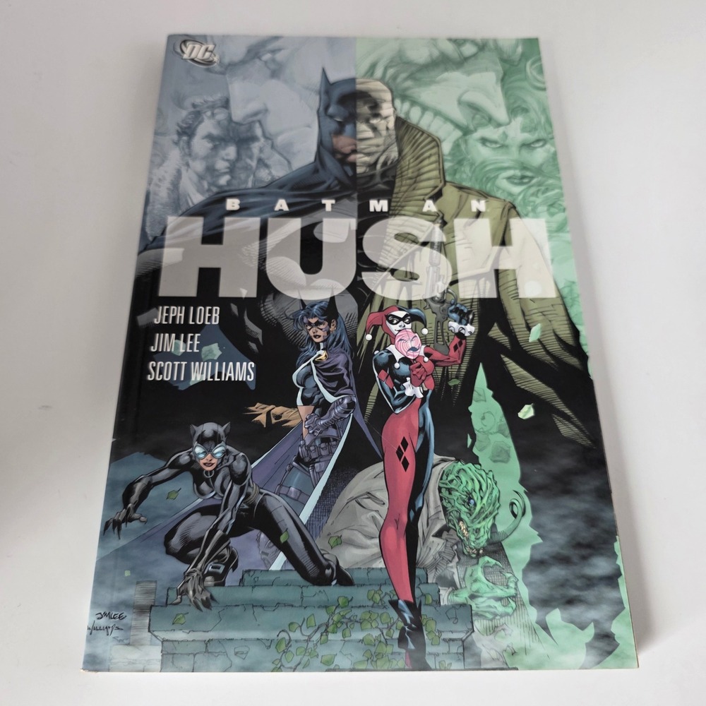Batman Hush Graphic Novel Jeph Loeb Jim Lee DC Comics Softcover 9781401223175